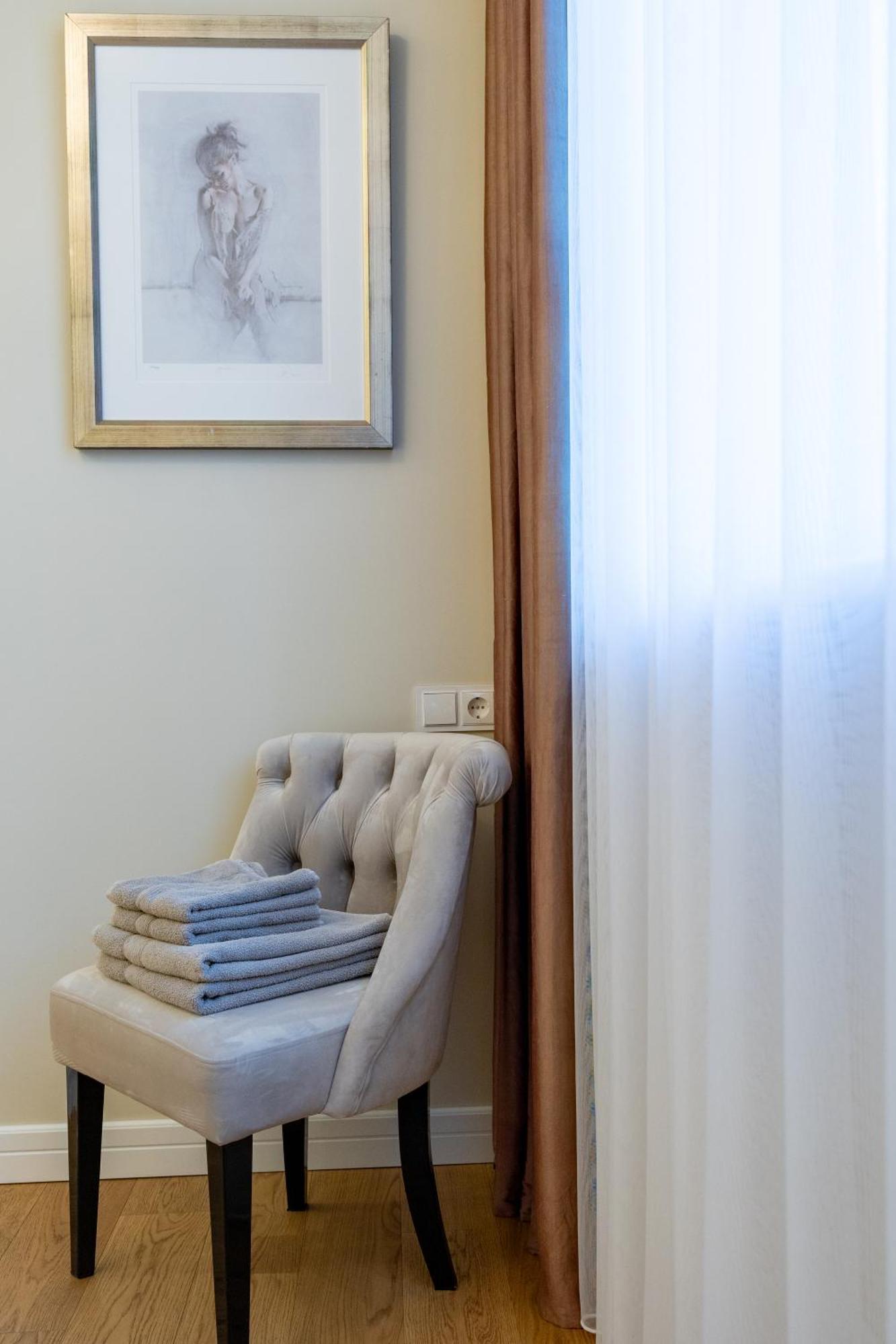 Luxury Central Apartment In Putvinskio Street Каунас Экстерьер фото