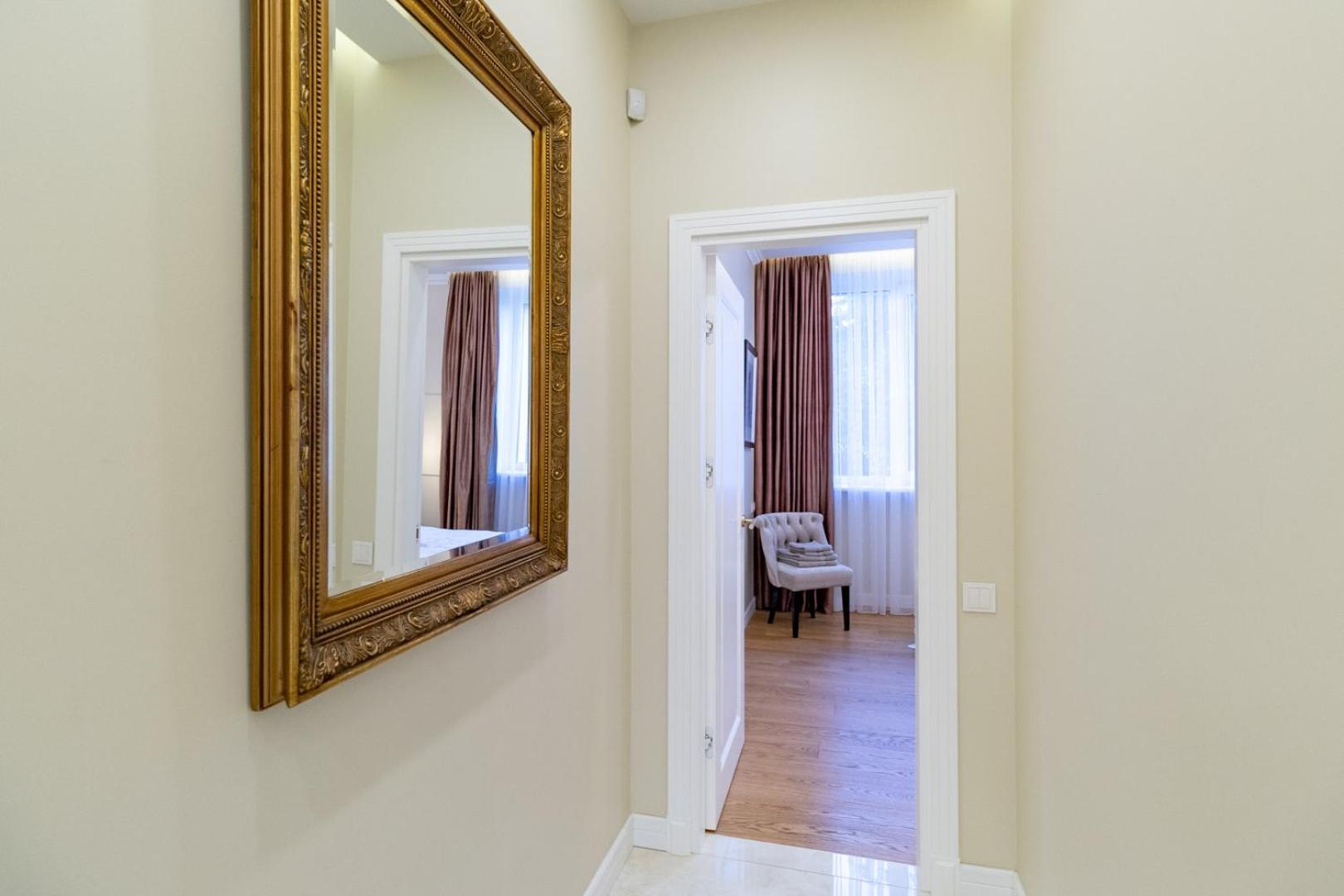 Luxury Central Apartment In Putvinskio Street Каунас Экстерьер фото